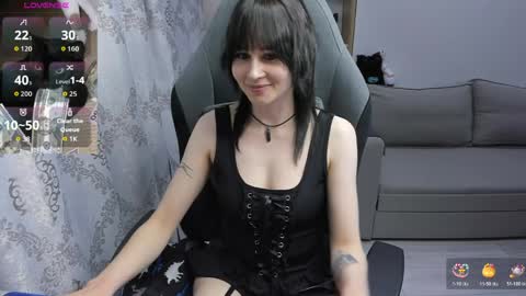 misty_dark online show from April 29, 9:41 pm