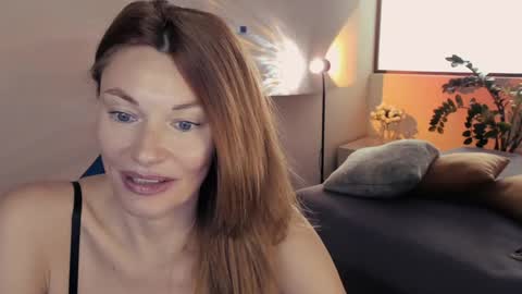 MistyBarnes NONUDE MODEL online show from May 4, 8:43 am