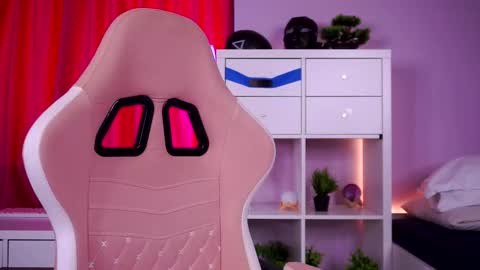 Misty online show from March 6, 6:01 am