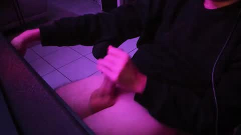 MitchellBWC online show from November 26, 9:22 pm