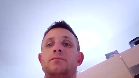 mitchi198989 online show from March 10, 4:33 pm