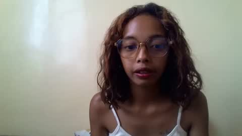 mitiah06 online show from May 26, 6:52 am