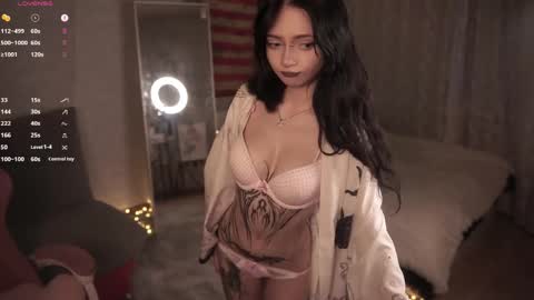 Yuka online show from May 22, 6:58 pm