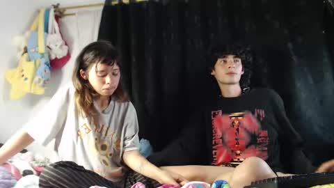 Naomi and Nekorii online show from March 16, 3:31 am