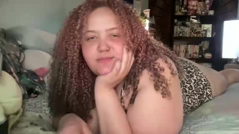 mixxedgoodness222 online show from May 15, 5:42 pm