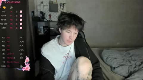 MeowMiku online show from March 16, 4:11 pm