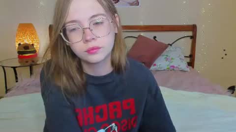 Miya online show from July 2, 1:47 am