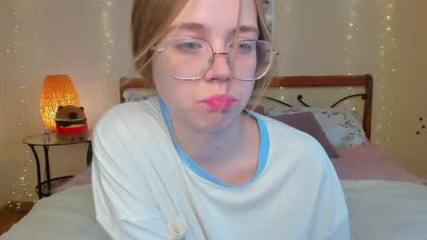 Miya online show from July 31, 2:01 am