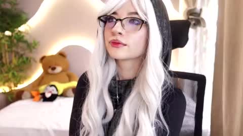 Miyuki           online show from February 27, 9:29 pm