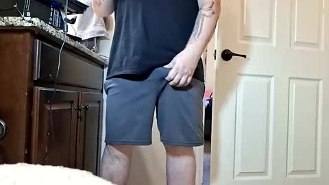 hoodyhoo online show from March 17, 7:08 pm