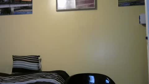 mark online show from June 25, 4:09 am