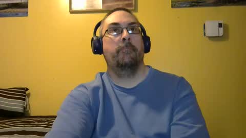 mark online show from April 28, 4:17 am
