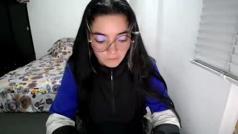 Sam online show from December 23, 6:19 am