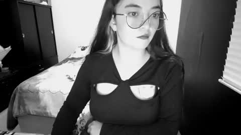 Sam online show from February 18, 2:22 am