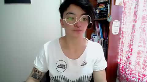 Sam online show from July 8, 11:57 am