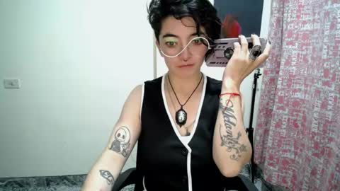 Sam online show from June 15, 2:25 am