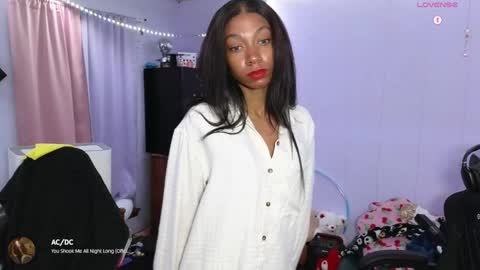 MOCHA   JAMES THE NPC  online show from May 3, 1:44 am