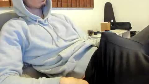 DigBreed online show from July 5, 2:46 pm