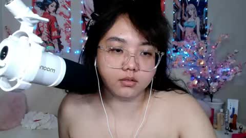 Molly online show from July 28, 4:39 pm
