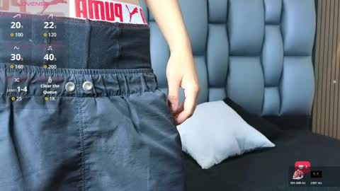 mohamed_malik online show from June 5, 2:33 pm