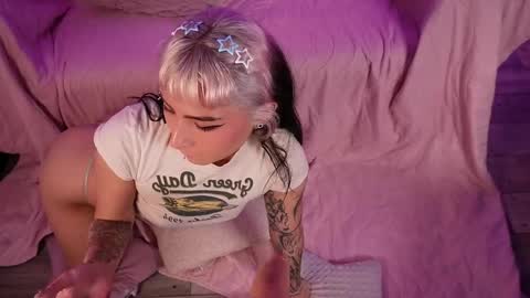Molly online show from May 7, 3:02 am