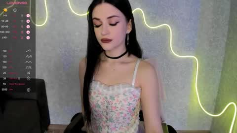 Molly - online show from November 30, 4:52 am