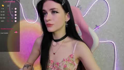 Molly - online show from July 5, 3:53 am