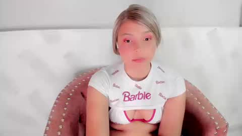 molly_logan online show from March 12, 11:19 pm