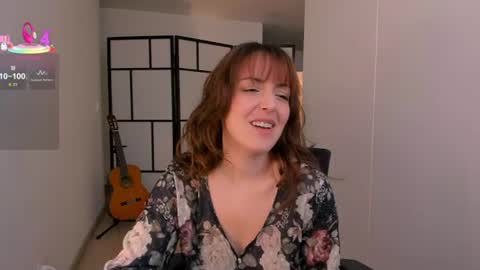   MOLLY   online show from June 15, 5:38 pm