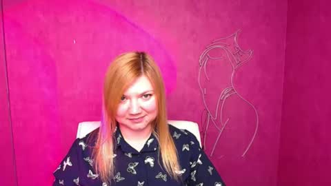 Molly online show from March 3, 3:32 pm