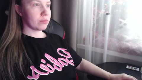 I have new photos come and see with love Molly online show from February 23, 8:16 am