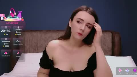 Molly online show from July 23, 1:58 am