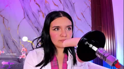 New girl Emily Valentina  Michelle online show from March 4, 10:51 pm