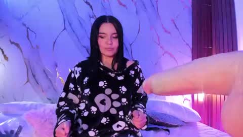 New girl Emily Valentina  Michelle online show from July 7, 7:23 am