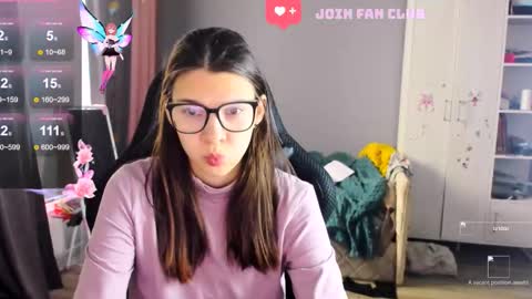  KIRA  online show from October 9, 7:03 am