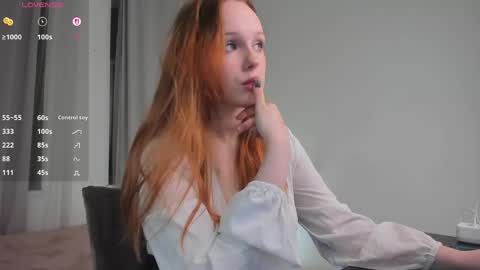 Molly online show from May 22, 4:25 pm