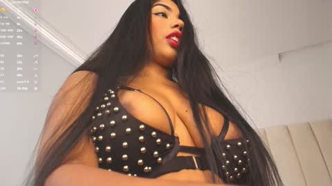 Molly  online show from December 19, 2:35 pm