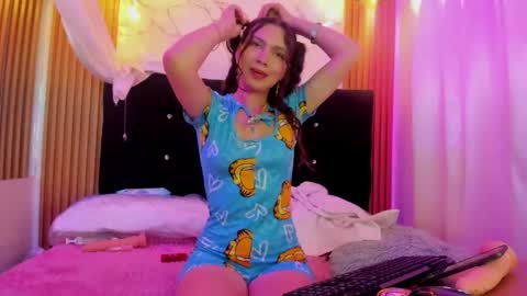 20 online show from May 10, 10:38 pm