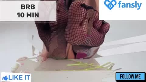 Snapshot of mommy_cum chatting on February 27, 1:41 am Mommy online show from February 27, 1:41 am