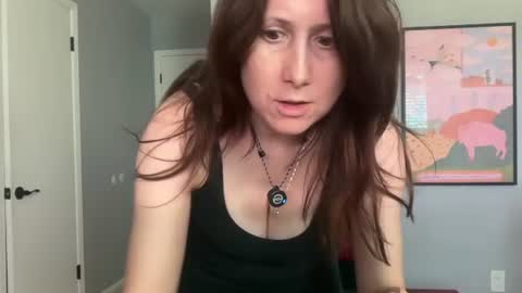 Goddess L online show from July 8, 8:01 pm