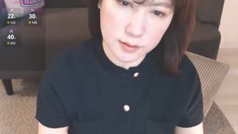 Momo online show from May 7, 1:23 am