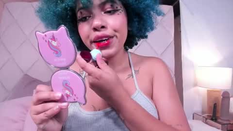 Momo  online show from September 15, 10:00 pm