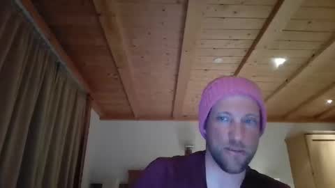 moms_little_monster online show from March 17, 8:03 pm