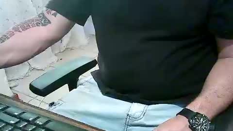 mon_za online show from January 4, 12:38 pm