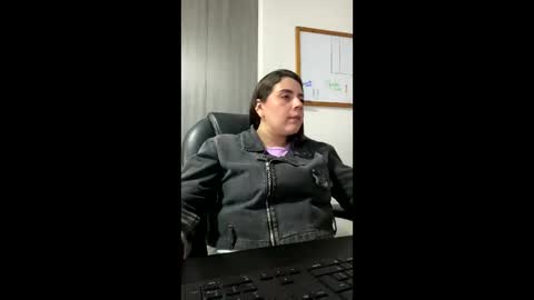 Mona online show from September 25, 12:01 pm