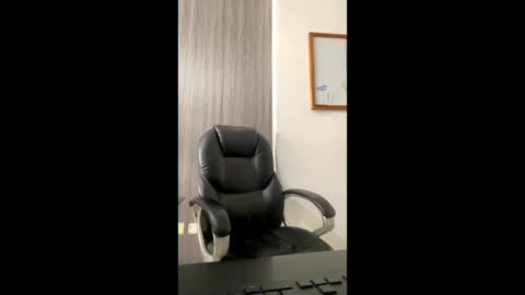 Mona online show from September 24, 11:50 am