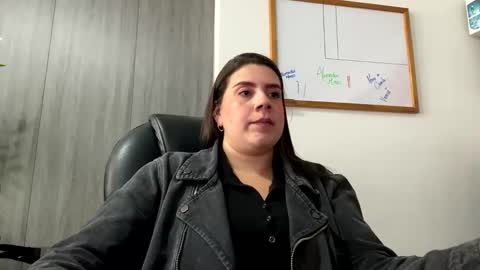 Mona online show from September 17, 2:20 pm