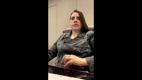 Mona online show from October 30, 12:17 pm