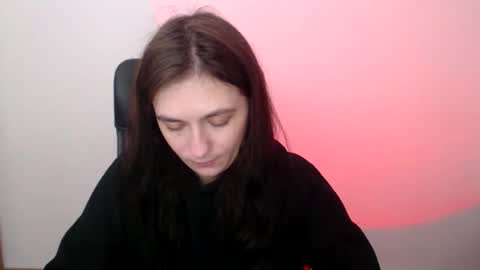 monakali online show from November 26, 7:49 am