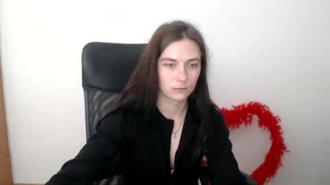 monakali online show from October 28, 7:53 am